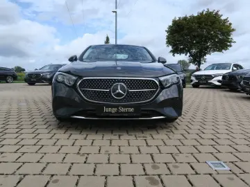 MERCEDES-BENZ E 200 Avantgarde Advanced 19 Zoll Winter-Paket