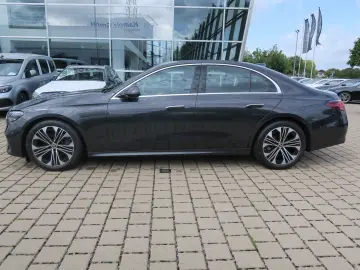 MERCEDES-BENZ E 200 Avantgarde Advanced 19 Zoll Winter-Paket