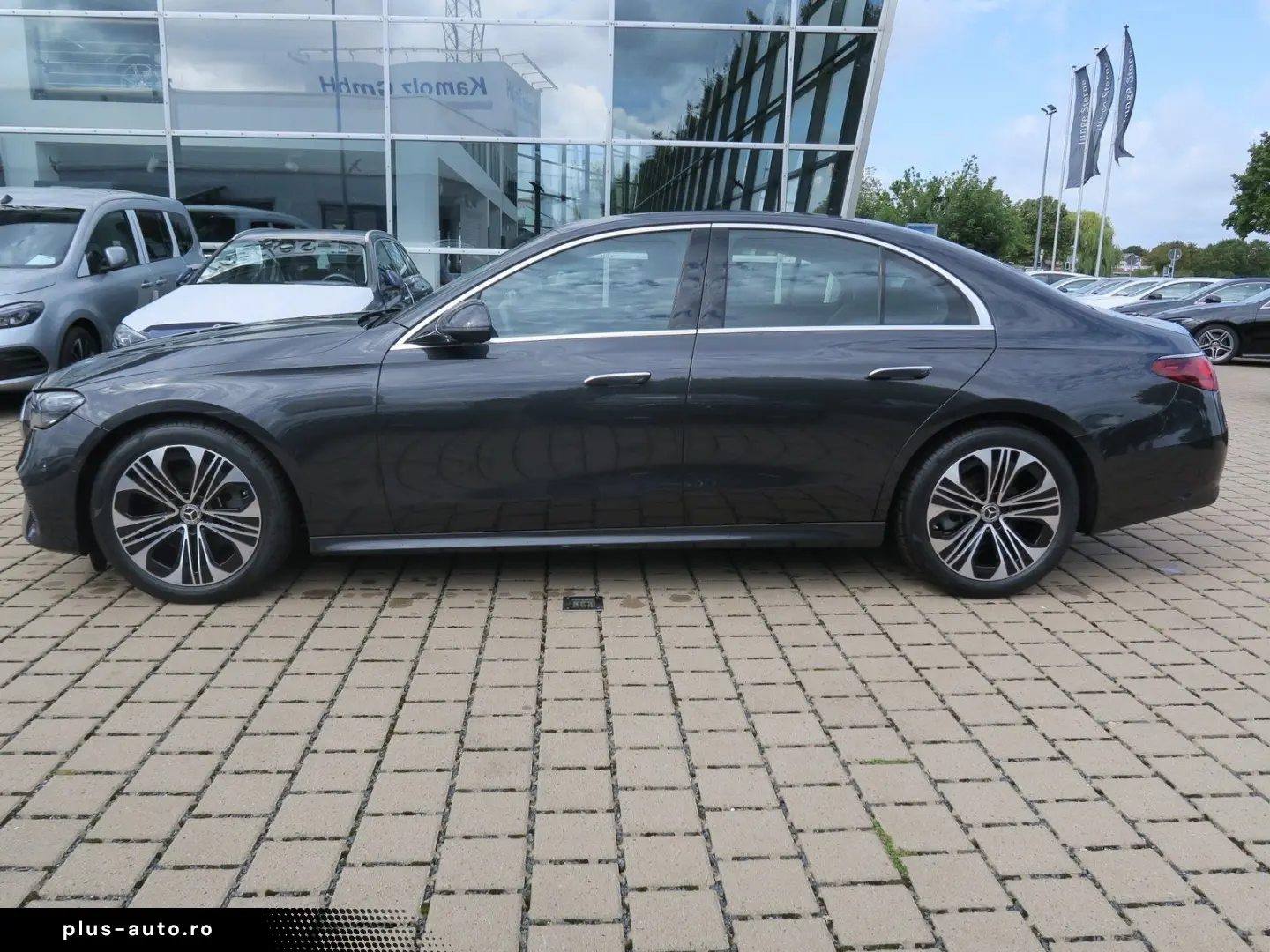 MERCEDES-BENZ E 200 Avantgarde Advanced 19 Zoll Winter-Paket