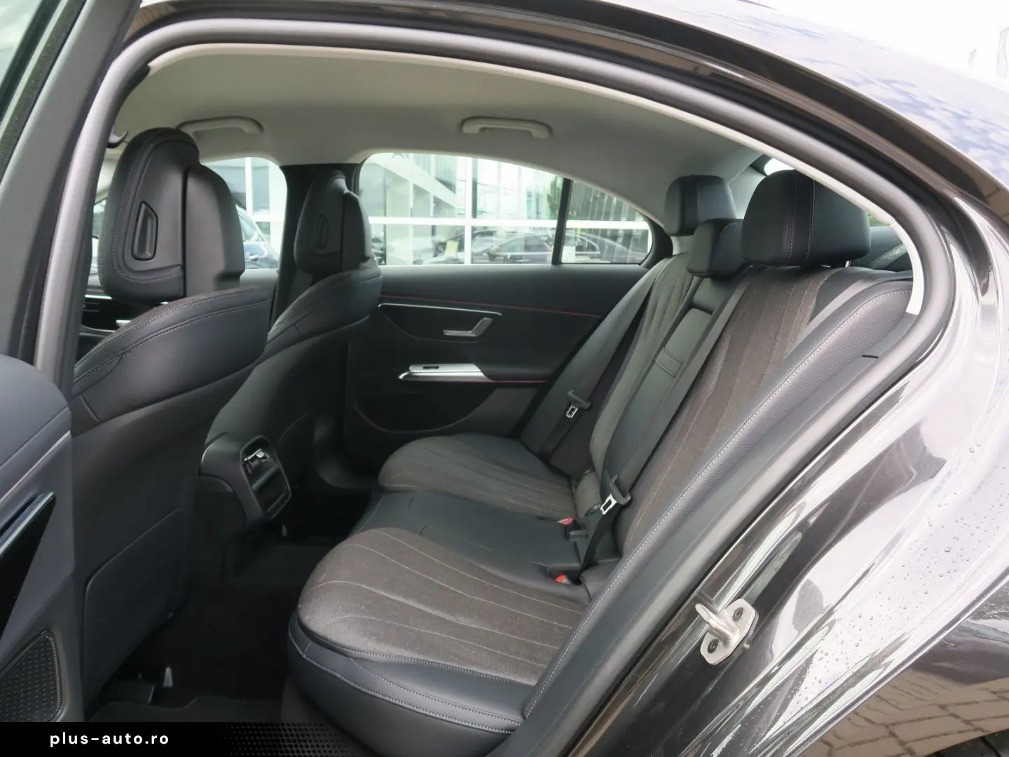 MERCEDES-BENZ E 200 Avantgarde Advanced 19 Zoll Winter-Paket