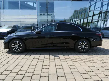 MERCEDES-BENZ E 220 d Avantgarde Advanced Winter-Paket