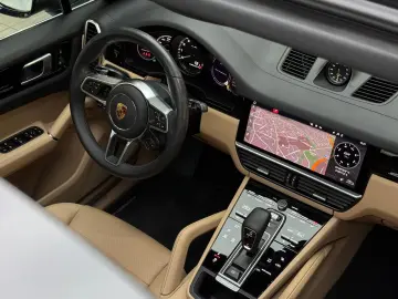 PORSCHE Cayenne E-Hybrid Panorama Head-Up Luftf 360