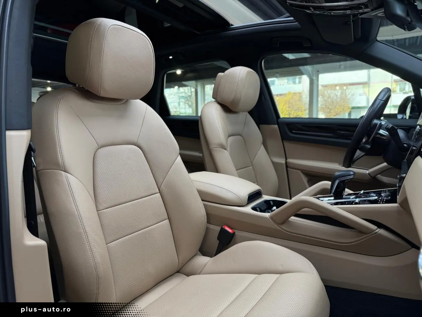 PORSCHE Cayenne E-Hybrid Panorama Head-Up Luftf 360