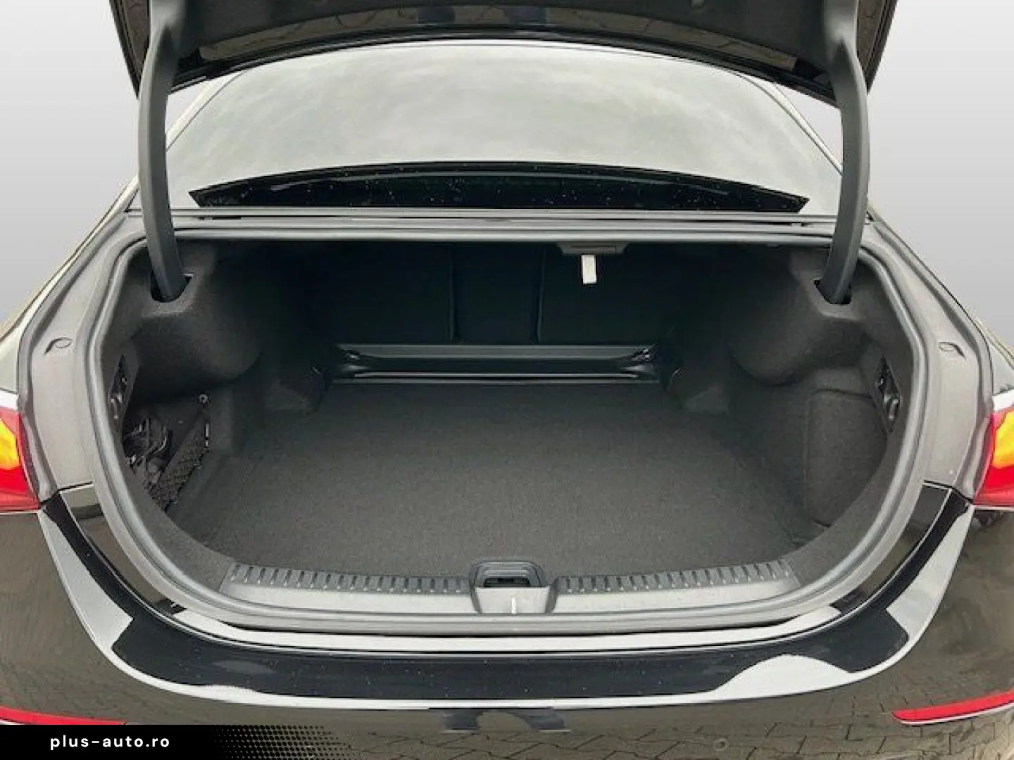 MERCEDES-BENZ E 200 Avantgarde Advanced AHK Wi-Pa. g&hellip;