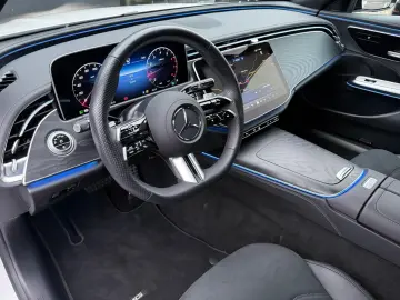 MERCEDES-BENZ E 200 AMG Night 20 Zoll Distronic Winter-P.