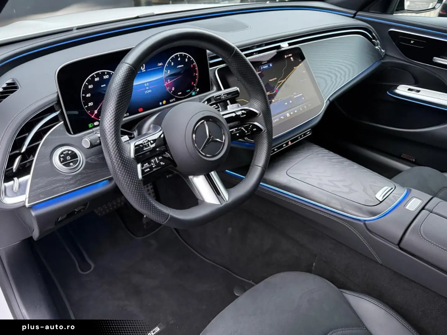 MERCEDES-BENZ E 200 AMG Night 20 Zoll Distronic Winter-P.