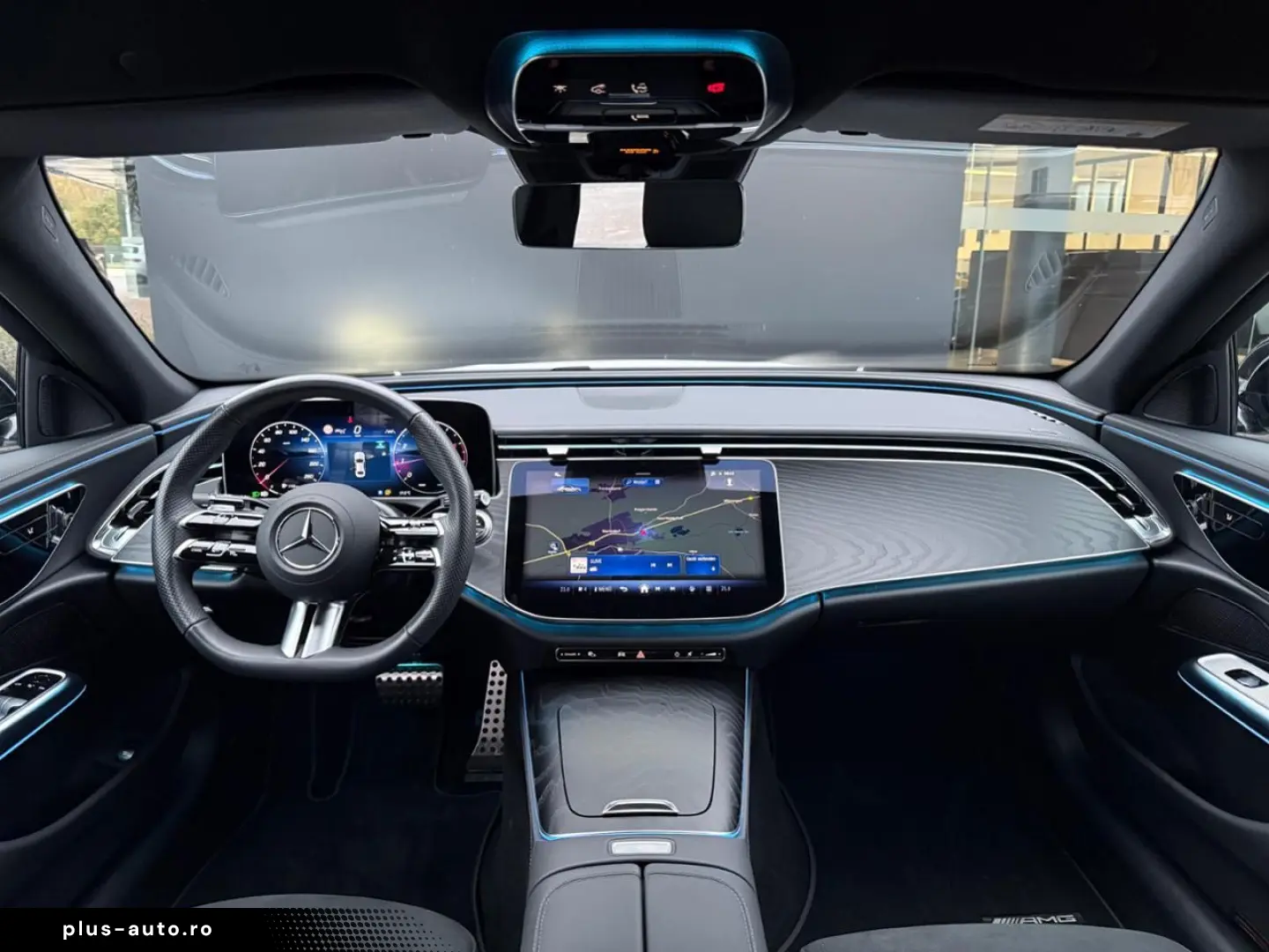 MERCEDES-BENZ E 200 AMG Night 20 Zoll Distronic Winter-P.