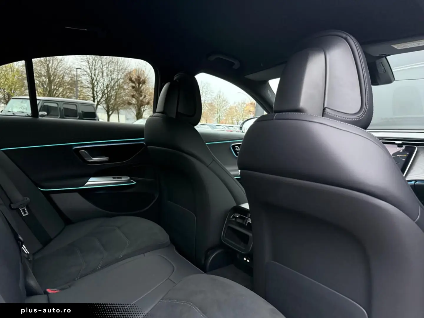 MERCEDES-BENZ E 200 AMG Night 20 Zoll Distronic Winter-P.