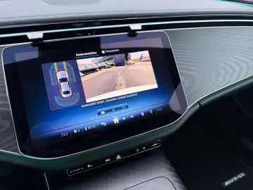 MERCEDES-BENZ E 200 AMG Night 20 Zoll Distronic Winter-P.