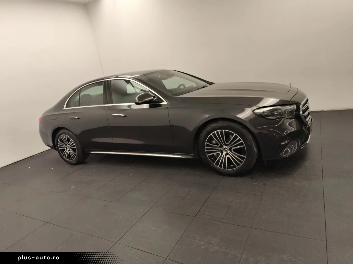 MERCEDES-BENZ E 200 4M Exclusive Superscreen Airmati&hellip;