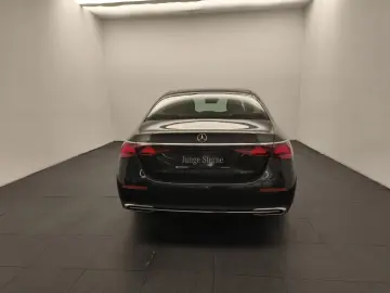 MERCEDES-BENZ E 200 4M Exclusive Superscreen Airmati&hellip;
