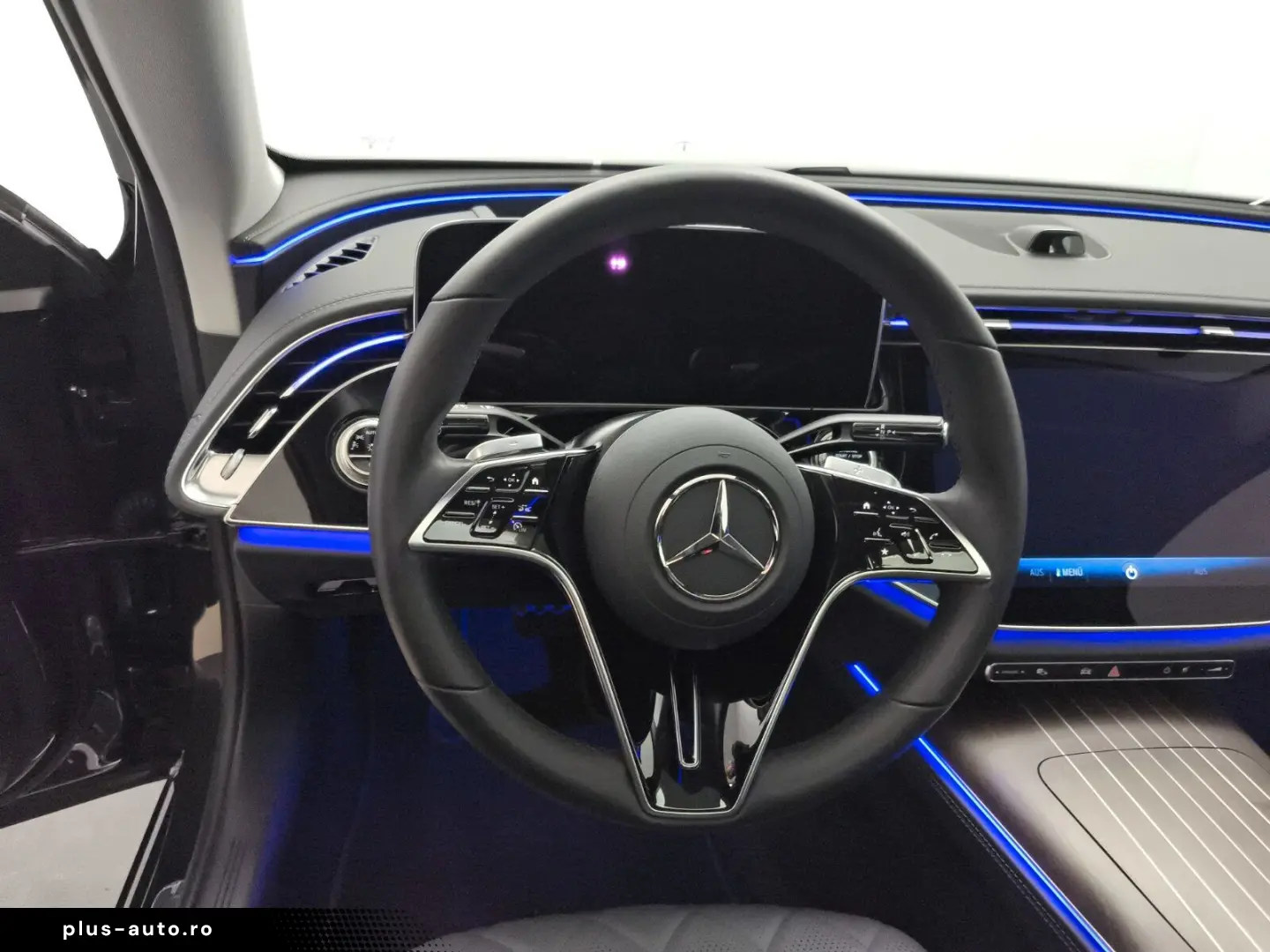 MERCEDES-BENZ E 200 4M Exclusive Superscreen Airmati&hellip;