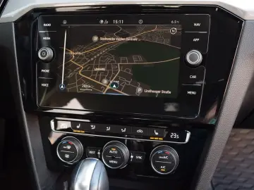 VW Passat Limo 1.5 TSI DSG