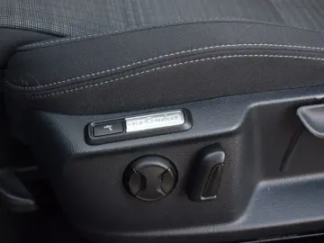 VW Passat Limo 1.5 TSI DSG