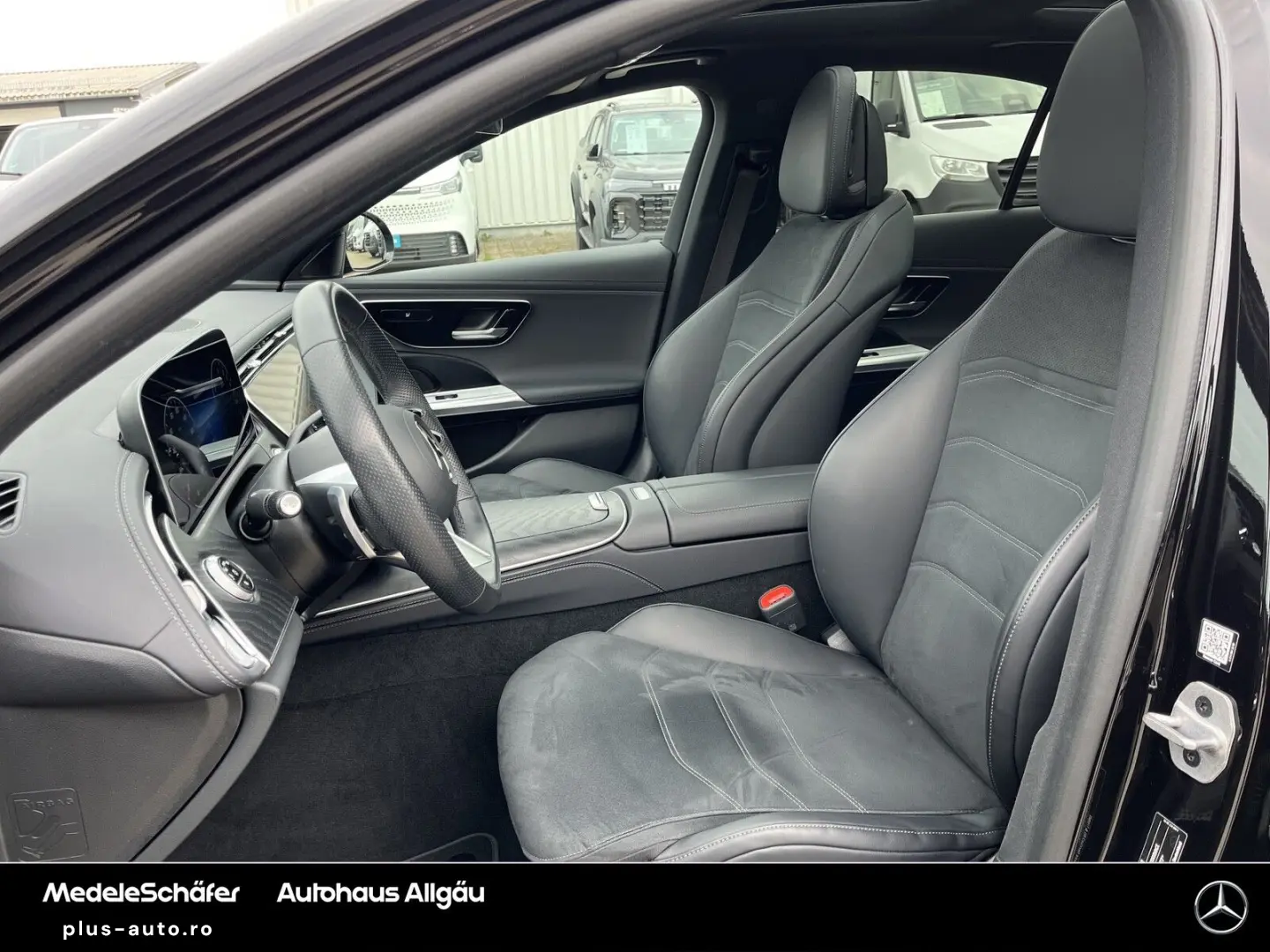 MERCEDES-BENZ E 300 e AMG Night 19  Pano Distronic K&hellip;