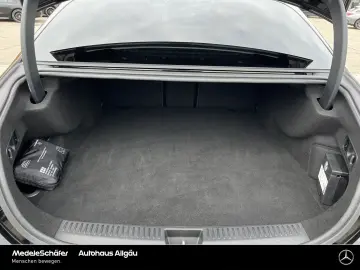 MERCEDES-BENZ E 300 e AMG Night 19  Pano Distronic K&hellip;