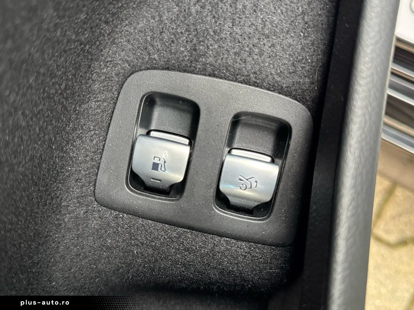 MERCEDES-BENZ E 300 e Avantgarde Kamera Totwinkel Am&hellip;