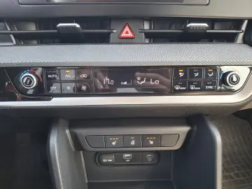 Kia Sportage 1.6 T-GDI 6MT 4x2 Urban