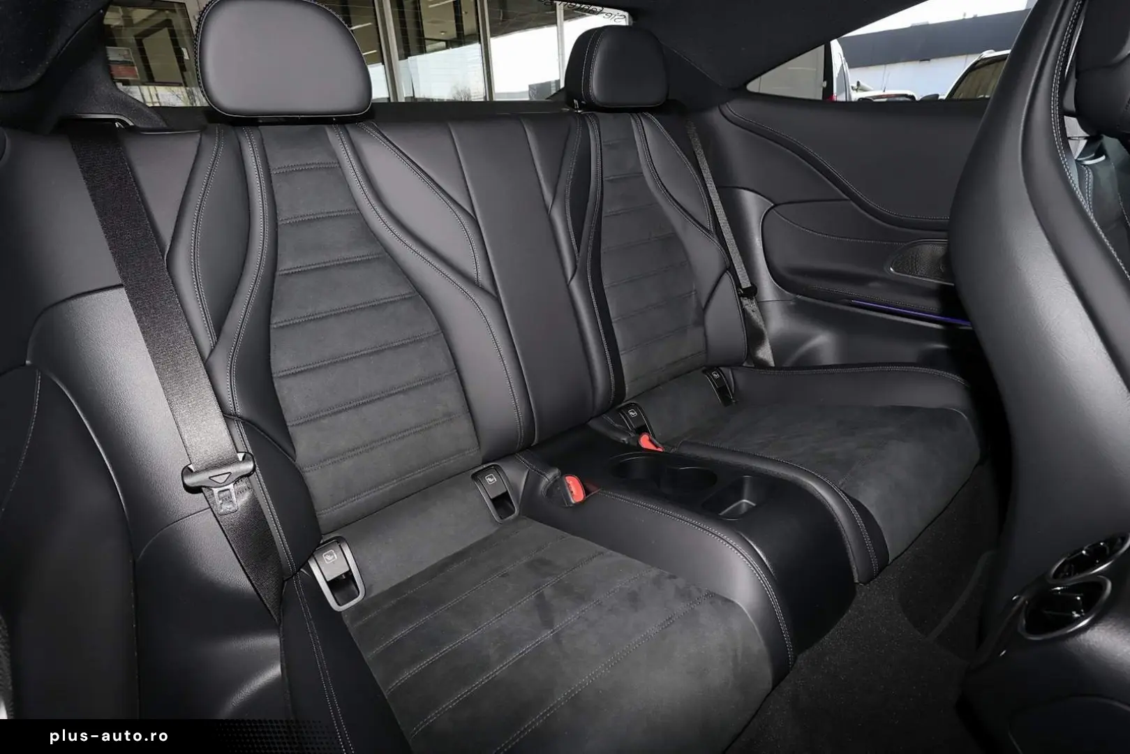 MERCEDES-BENZ CLE 300 e AMG MBUX 360  DIG-LED AHK Pa&hellip;