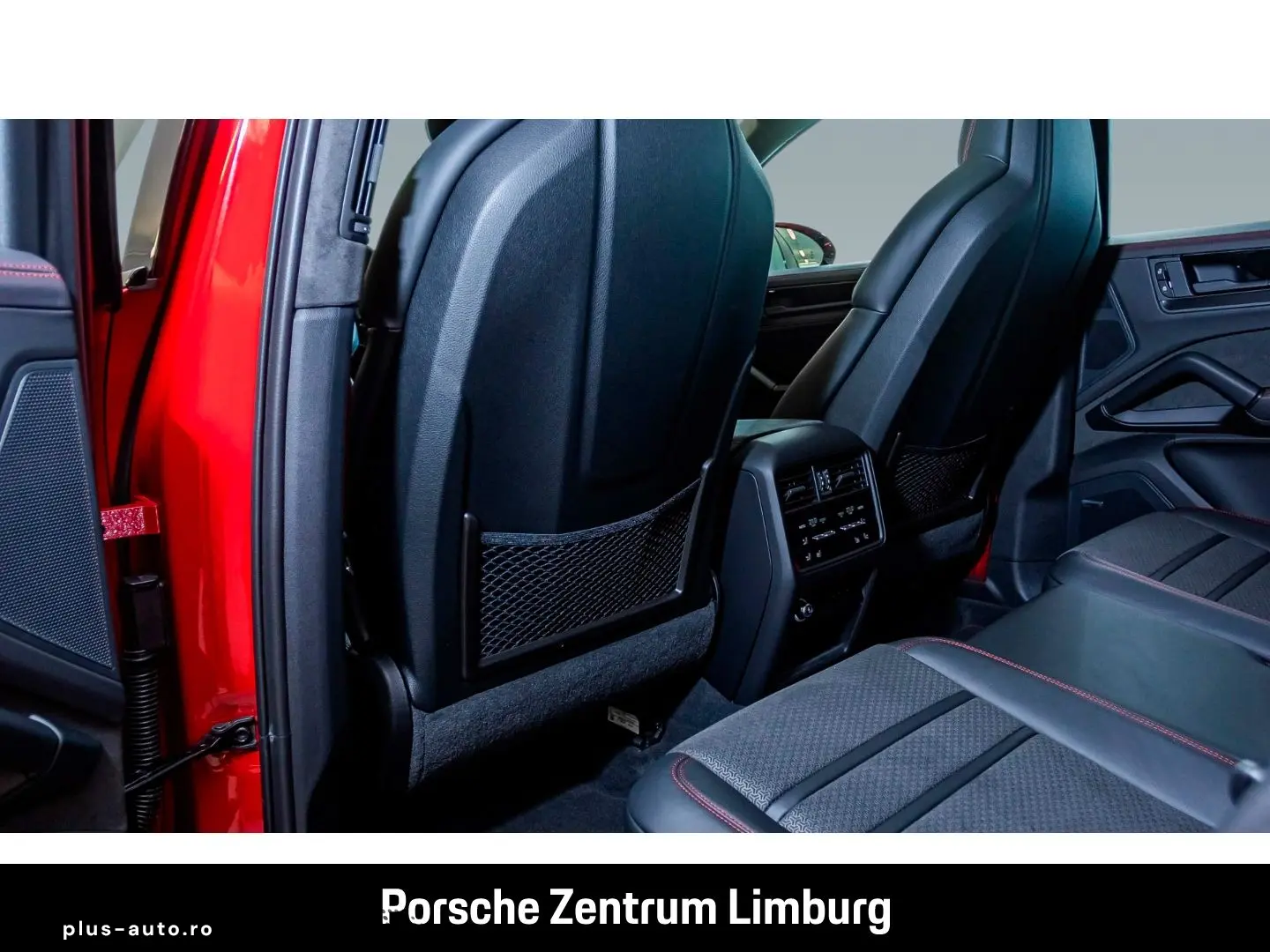 PORSCHE Cayenne GTS Coupe