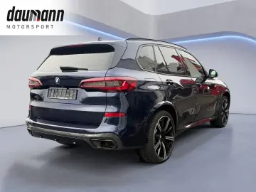 BMW X5 xDrive 40d M Sport Laser AHK H K Pano HUD RFK