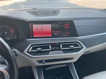 BMW X5 xDrive 40 d M Sport HUD Laser DAB Pano G05