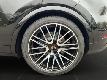 PORSCHE Cayenne E-Hybrid SoftClose Bose 18Way PassDisplay