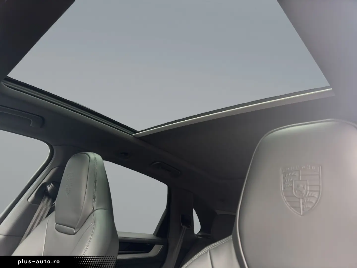 PORSCHE Cayenne E-Hybrid SoftClose Bose 18Way PassDisplay