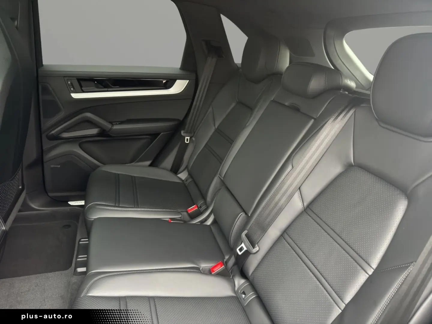 PORSCHE Cayenne E-Hybrid SoftClose Bose 18Way PassDisplay