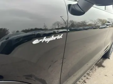 PORSCHE Cayenne E-Hybrid SoftClose Bose 18Way PassDisplay