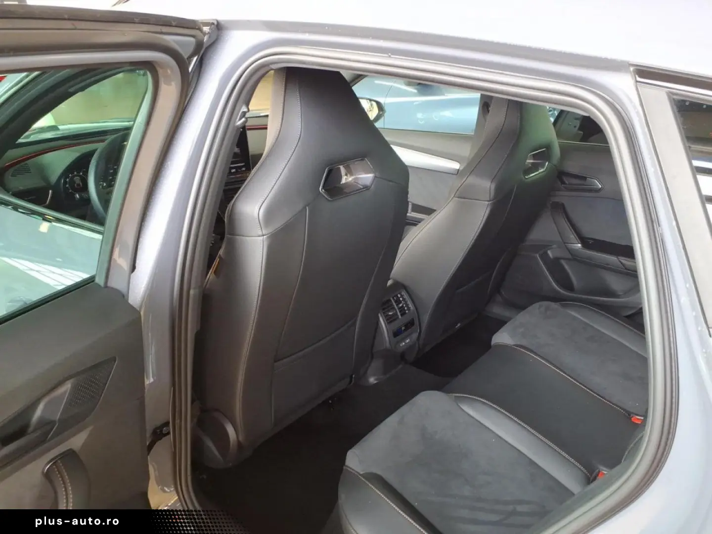 CUPRA Formentor VZ 2.0 TSI DSG 4Drive PANO AHK 5JGAR