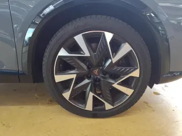 CUPRA Formentor VZ 2.0 TSI DSG 4Drive PANO AHK 5JGAR