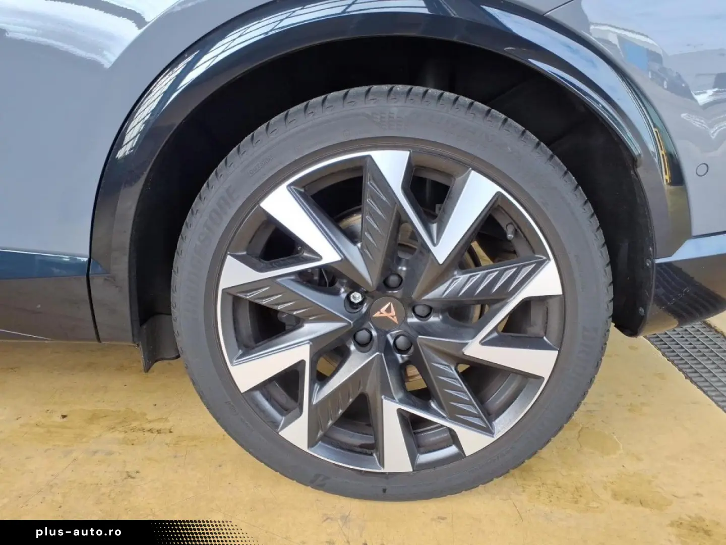 CUPRA Formentor VZ 2.0 TSI DSG 4Drive PANO AHK 5JGAR