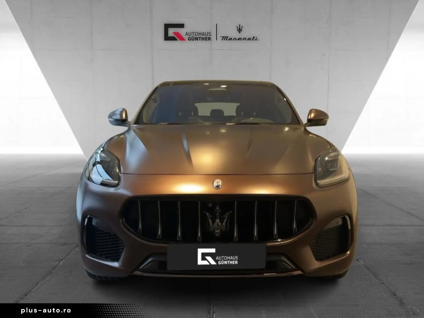 MASERATI Grecale GT Bronzo Opaco - Panorama - 300 PS