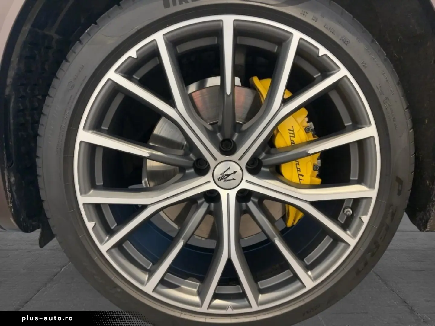 MASERATI Grecale GT Bronzo Opaco - Panorama - 300 PS