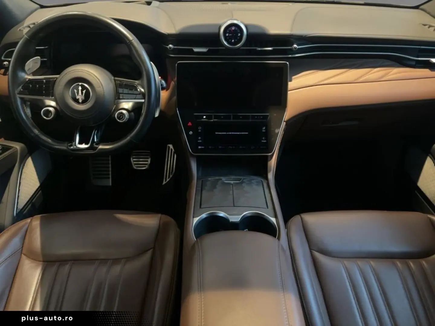 MASERATI Grecale GT Bronzo Opaco - Panorama - 300 PS