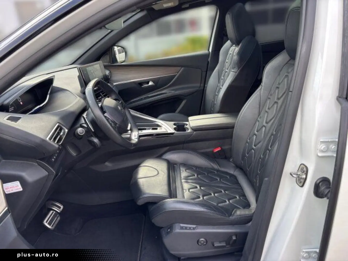 PEUGEOT 5008 GT BHDi 130 EAT8  Kamera LED Pano-Dach Navi