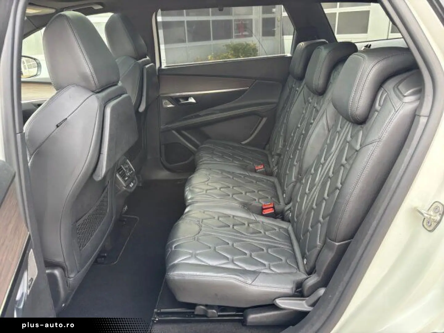 PEUGEOT 5008 GT BHDi 130 EAT8  Kamera LED Pano-Dach Navi