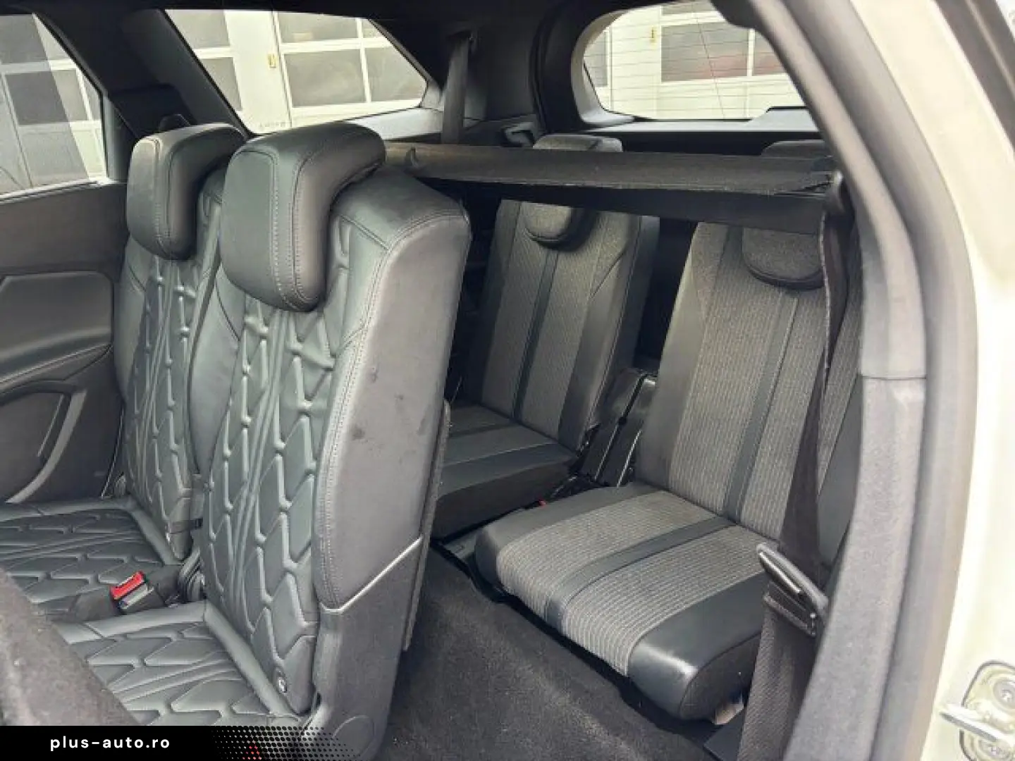 PEUGEOT 5008 GT BHDi 130 EAT8  Kamera LED Pano-Dach Navi