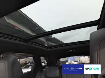 PEUGEOT 3008 GT Hybrid4 300 (Plug-In) Pano Leder AGR ACC