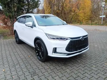 BYD TANG Flagship 86 4 kWh 4WD ACC HUD 360  7-Si