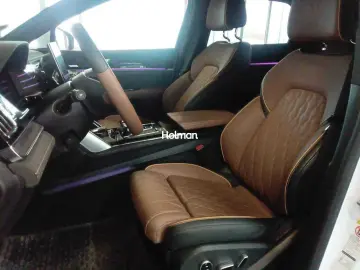 BYD TANG Flagship 86 4 kWh 4WD ACC HUD 360  7-Si