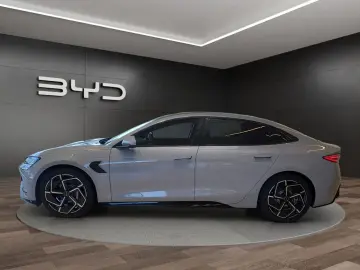 BYD Seal Excellence AWD Pano Soundsystem Wärmepumpe