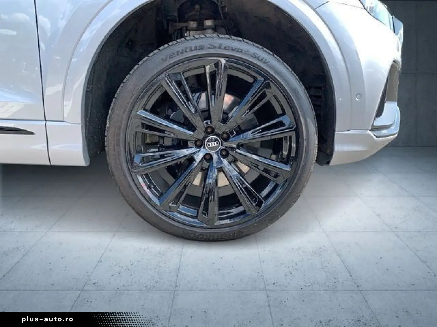 AUDI SQ8 TFSI quattro