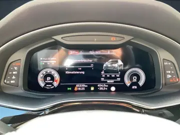 AUDI SQ8 TFSI quattro