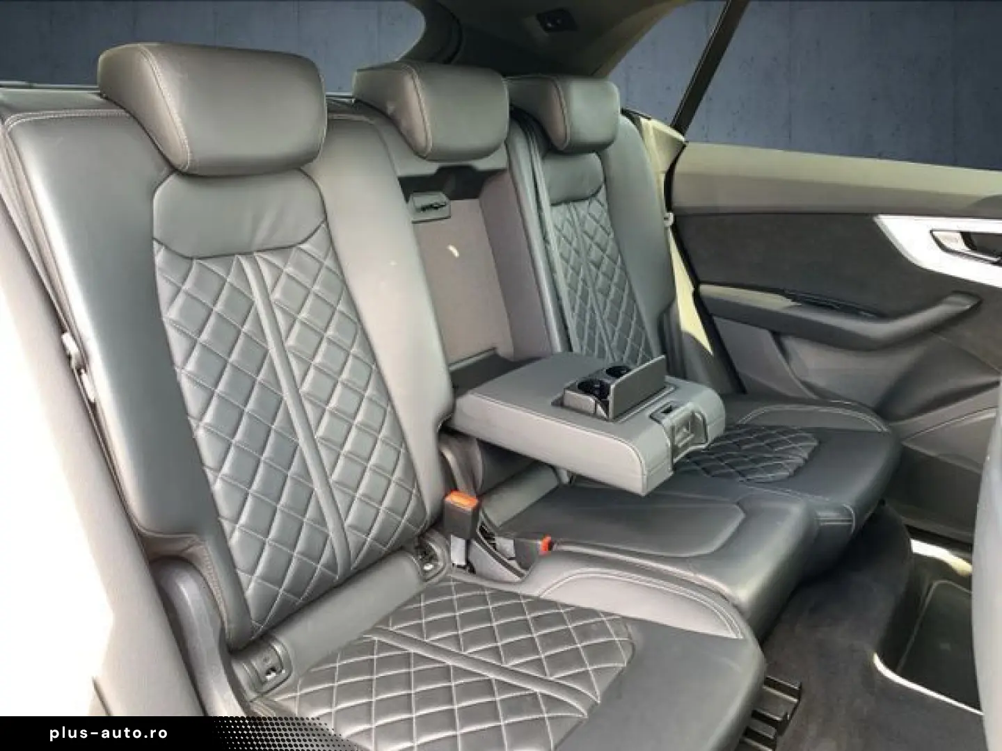 AUDI SQ8 TFSI quattro