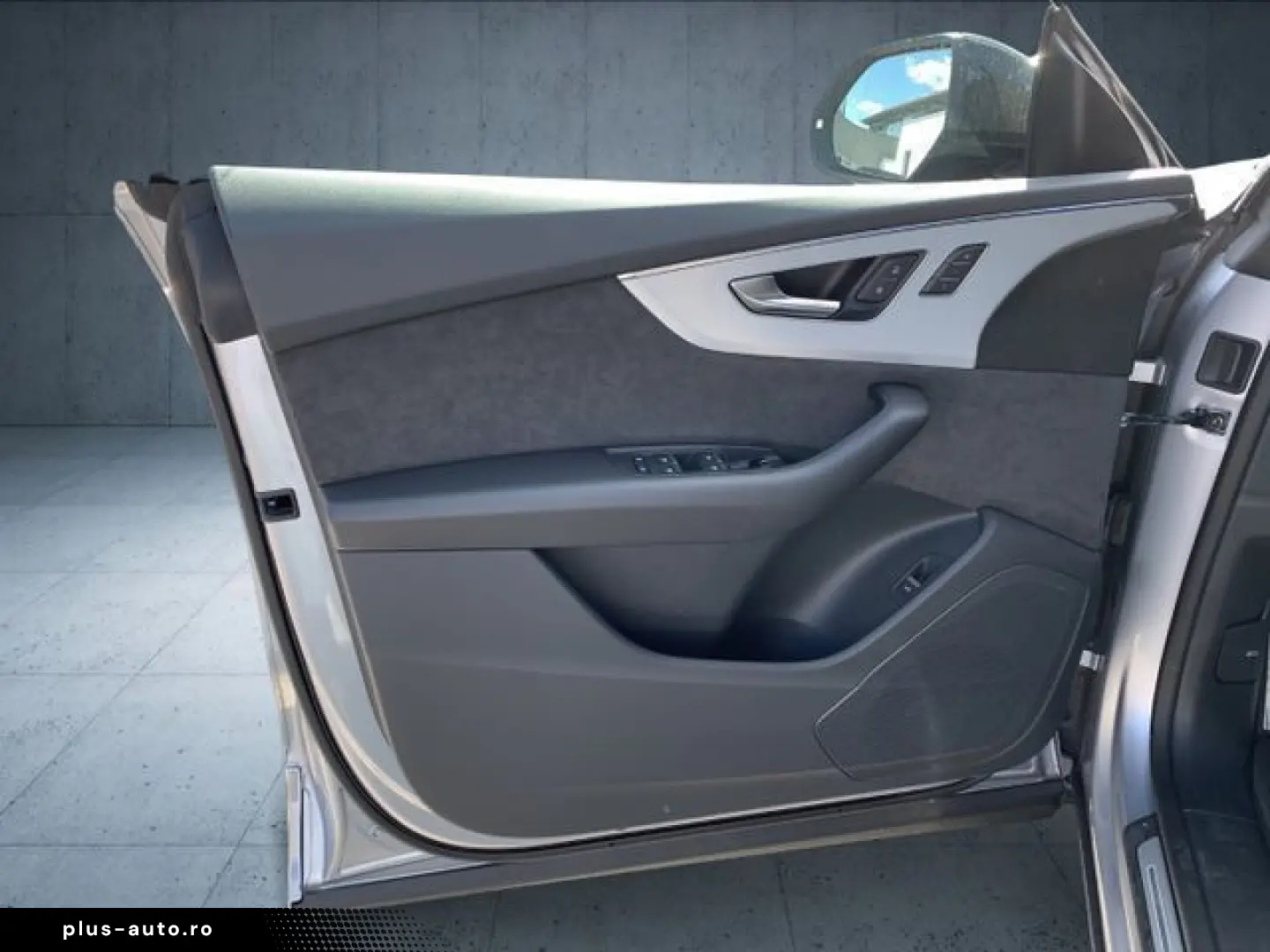 AUDI SQ8 TFSI quattro