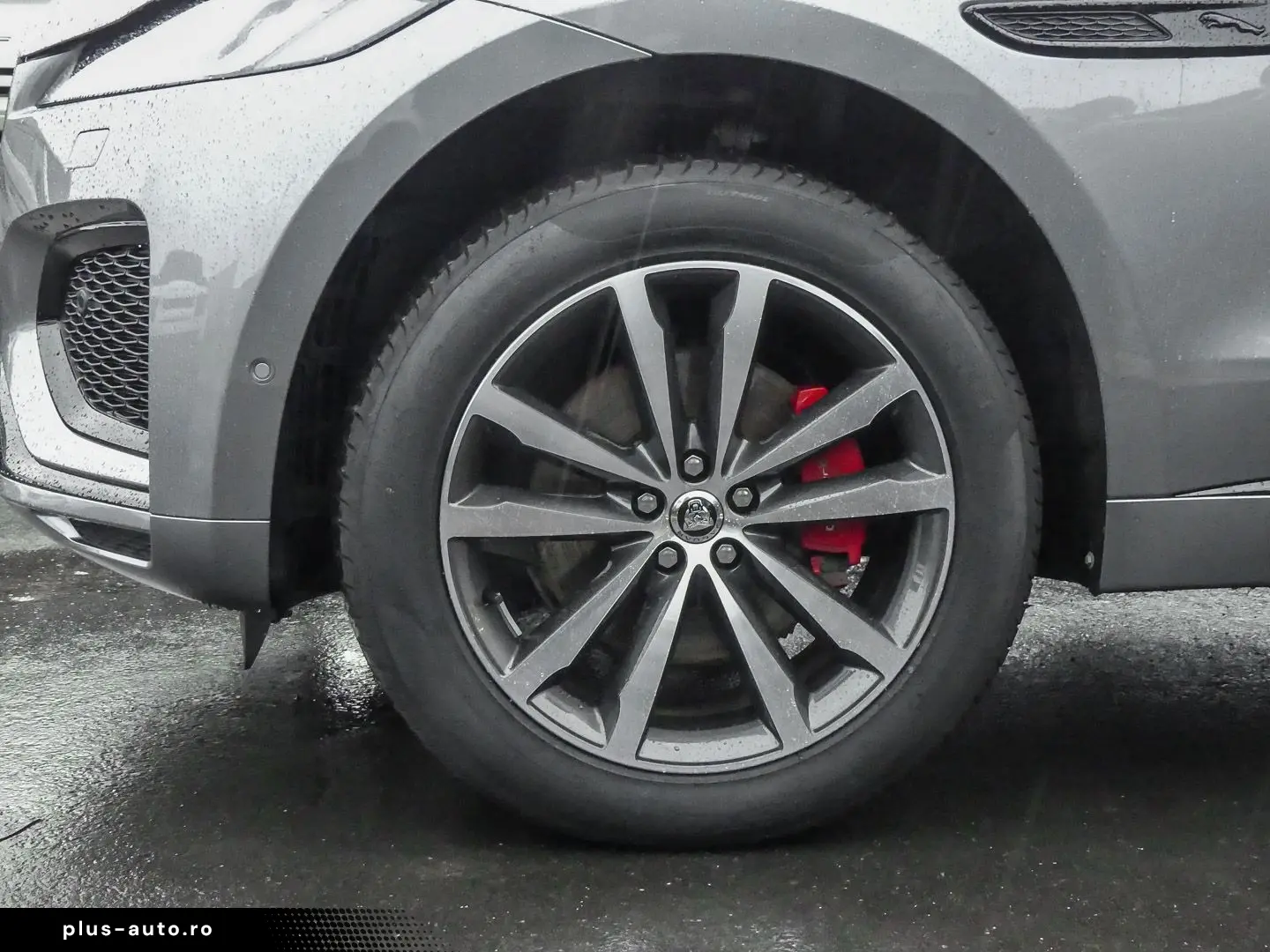 JAGUAR F-Pace R-Dynamic SE AWD 90th Ed. AHK-el. klappb.