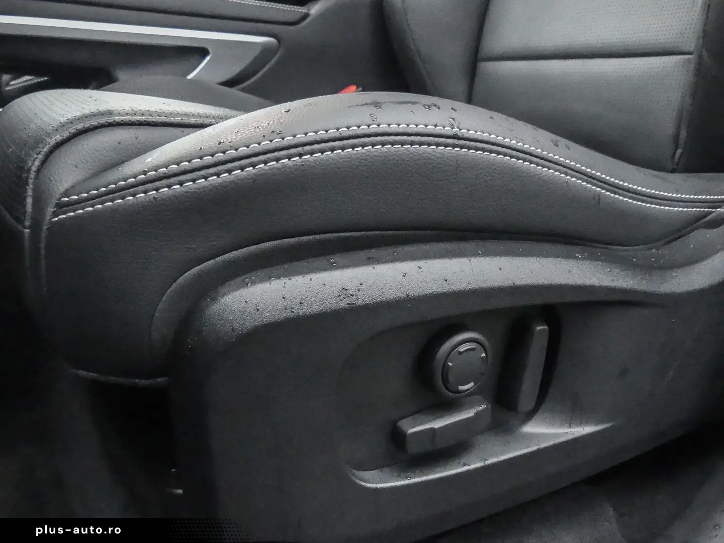 JAGUAR F-Pace R-Dynamic SE AWD 90th Ed. AHK-el. klappb.