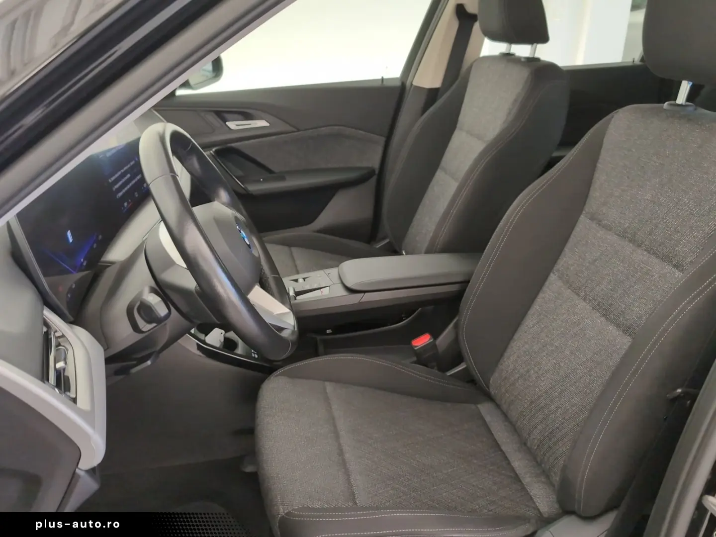 BMW iX1 xDrive30 Navi LED PA MFL DAB SHZ Adapt. FW D